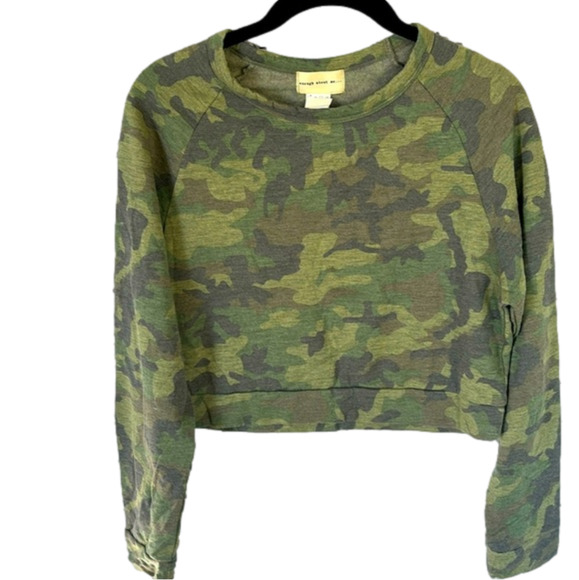 Enough about me Camo Sweatshirt size Medium - Picture 1 of 5